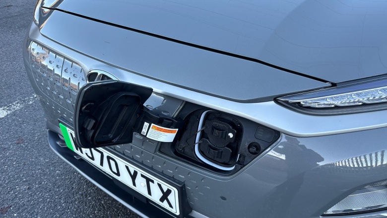 Hyundai Kona 150kW Premium SE 64kWh 5dr Auto Electric Hatchback